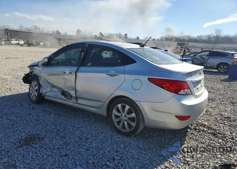 2013 Hyundai Accent Gls z USA, uszkodzony, nr VIN KMHCU4AE8DU338890